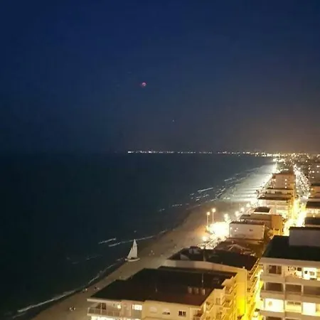 Un Rincon En El Mar *