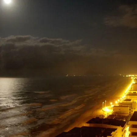 Un Rincon En El Mar 公寓 *
